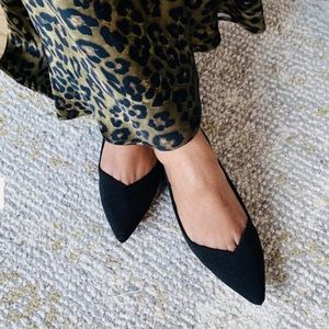 Rothy’s 🖤 [EUC!!] ‘The Point’ Black Flats